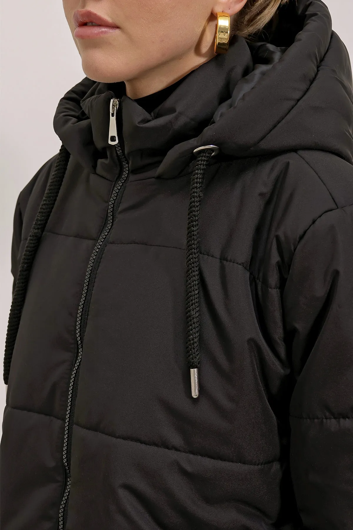 5163 kapüşonlu oversize şişme mont