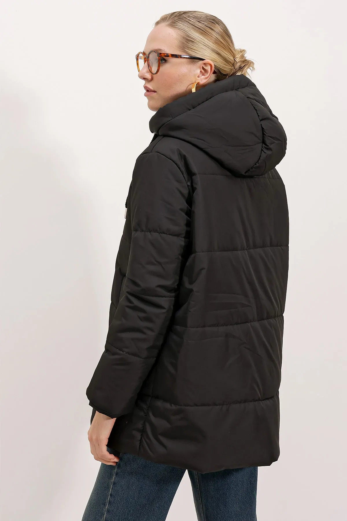 5163 kapüşonlu oversize şişme mont