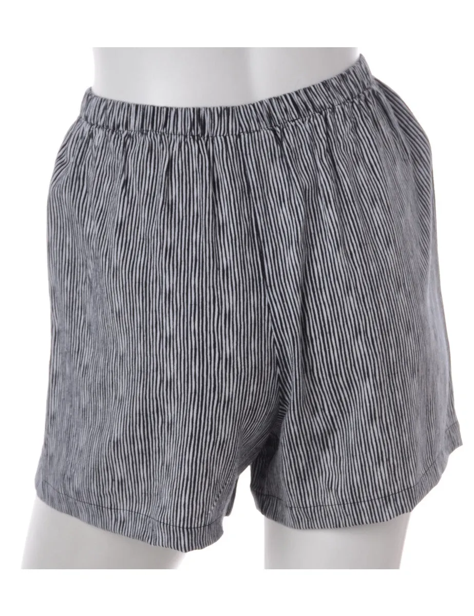 Label Striped Summer Shorts