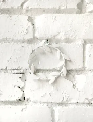 White Olive Wreath (S)