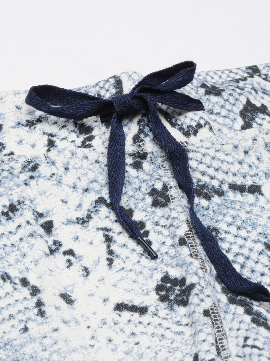 Women Blue Animal Textured Stretchable Mid Rise Slim-Fit Track Pant