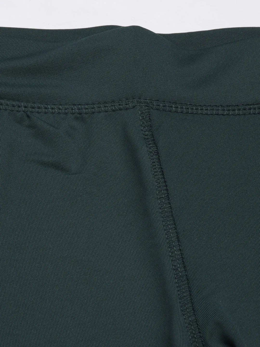 Women Green Slim-Fit Ankle-Length Gym Track pant