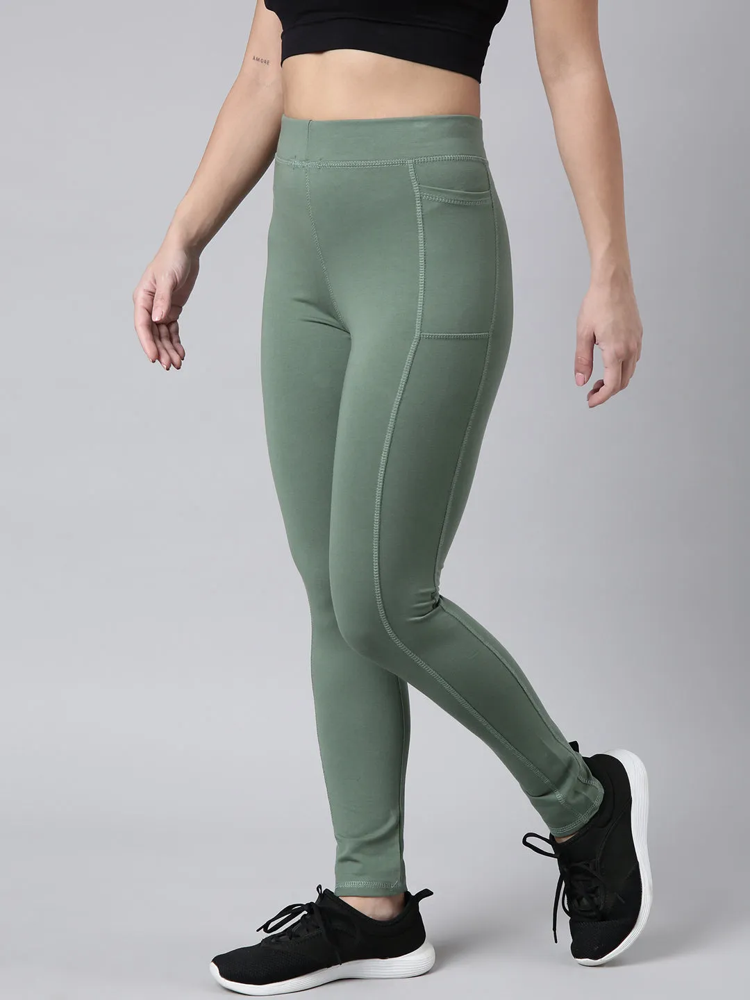 Women Green Slim-Fit Cotton Track Pant
